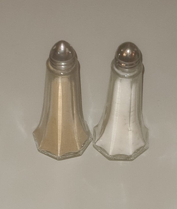 21 x peper & zoutstel glas 11 cm hoog 5 cm breed, Ophalen, Nieuw