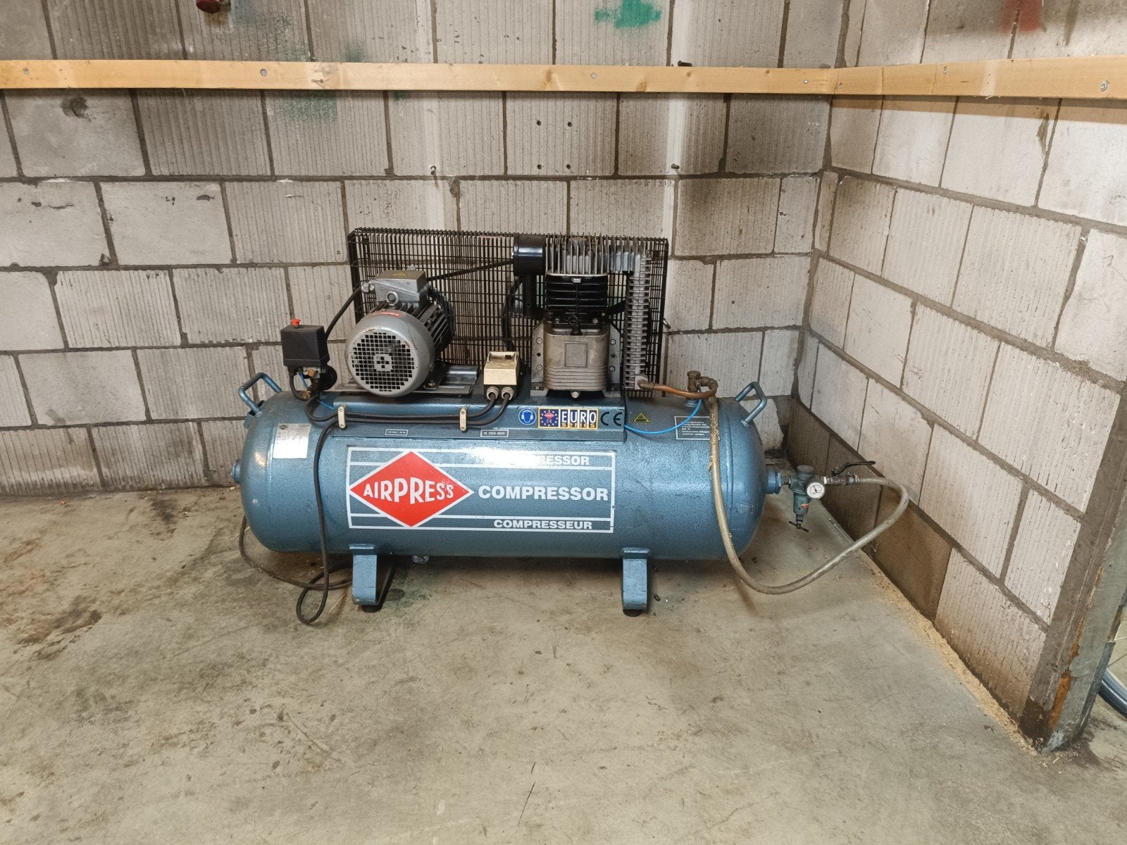 Airpress Compressor K200-500 - 10 bar, 400V, Ophalen, Gebruikt, 400 tot 800 liter/min, 10 bar of meer