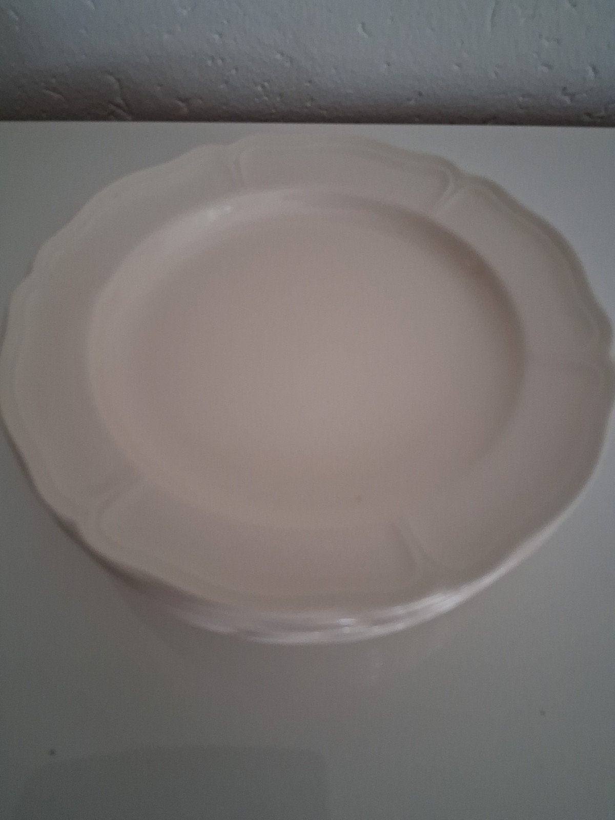 Wedgwood Queens Plain 6 Gebaks Borden 18 cm, Huis en Inrichting, Ophalen of Verzenden, Zo goed als nieuw, Porselein, Bord(en)