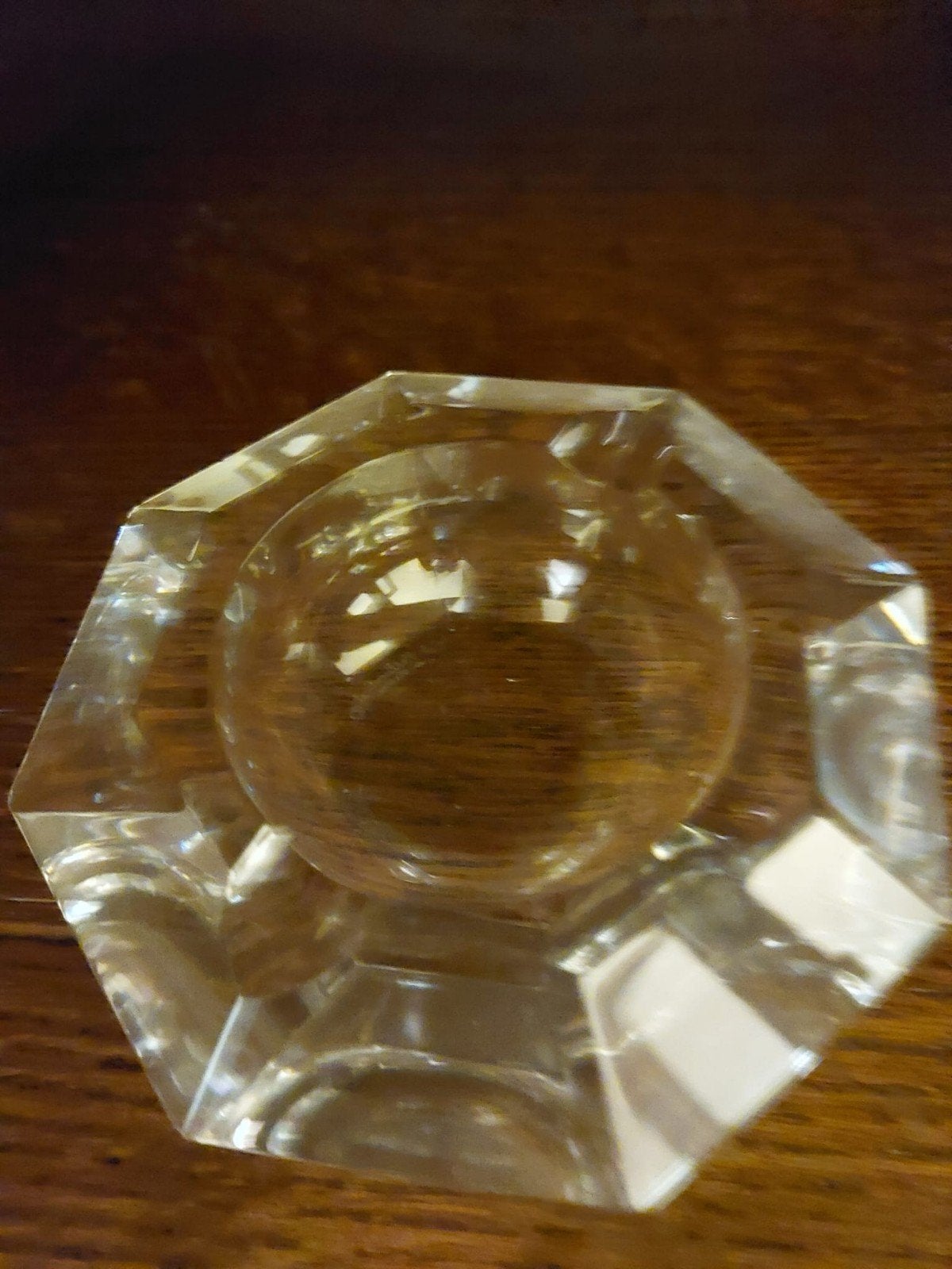 Mooie strakke asbak van kristal, Ophalen of Verzenden, Zo goed als nieuw, Figuurtje