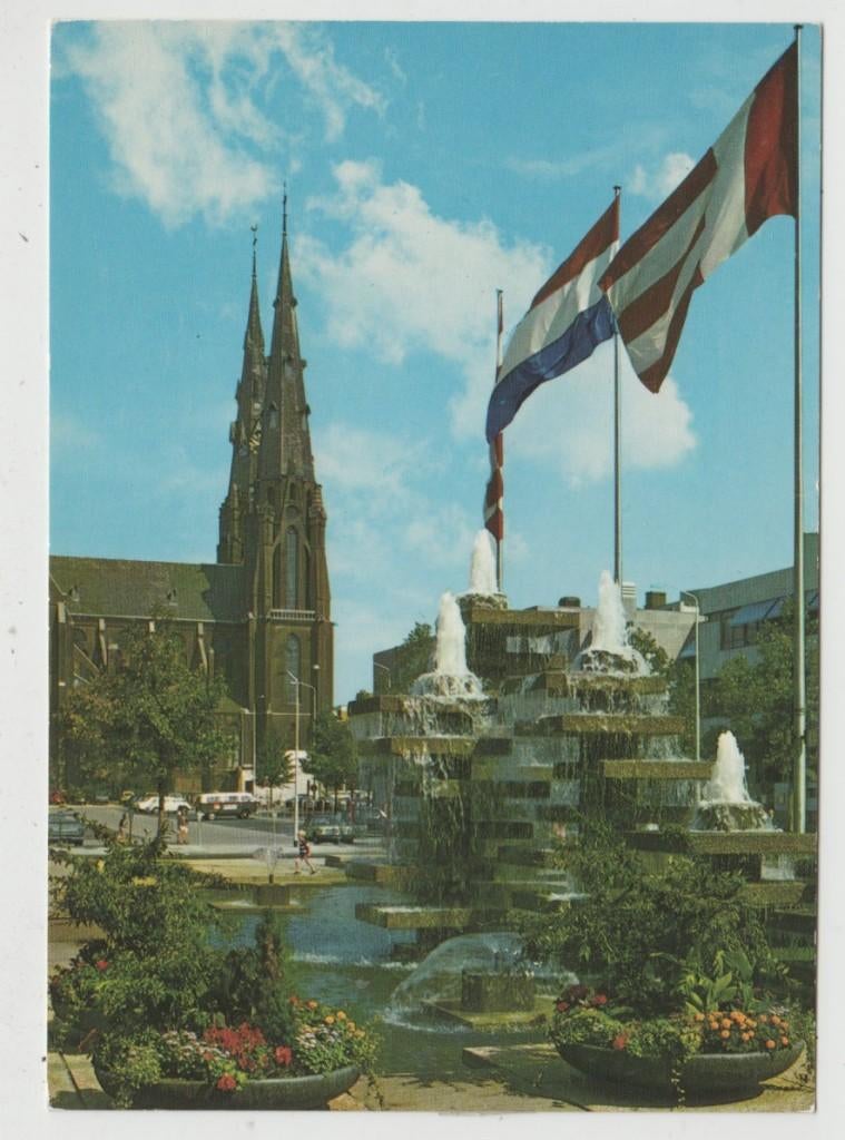 Eindhoven Fontein Stadhuisplein St. Catharina Kerk Ongelopen, Verzenden, 1980 tot heden, Ongelopen, Noord-Brabant