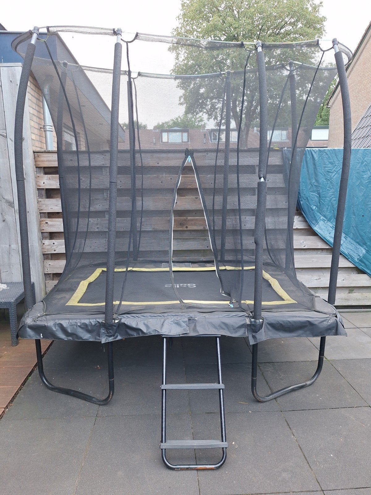 *GRATIS* Trampoline 200cm bij 150cm, Ophalen, Gebruikt