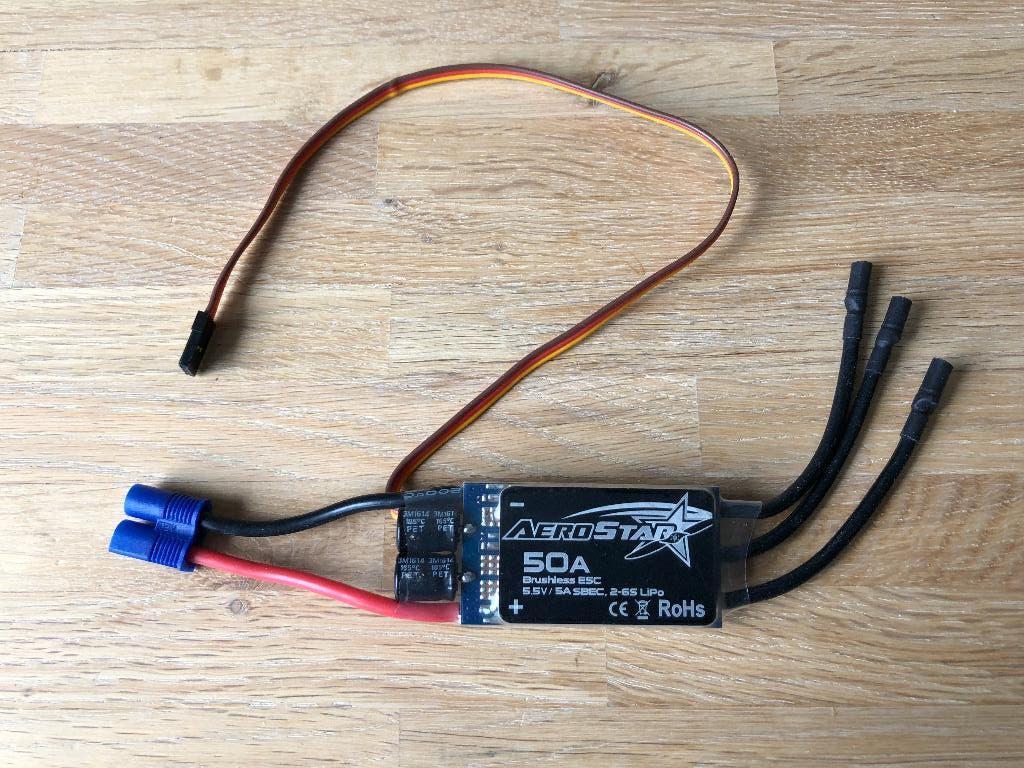 Aerostar 50 amp ESC controller met 4 mm motor-connectors., Hobby en Vrije tijd, Modelbouw | Radiografisch | Vliegtuigen, Nieuw