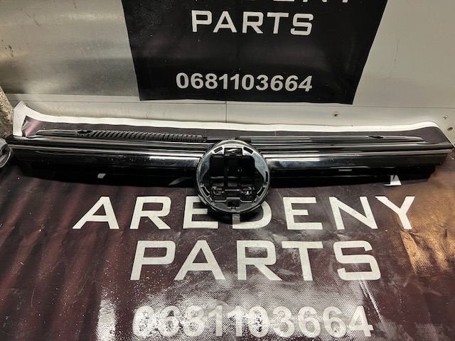 Volkswagen Golf 8 VIII MK8 Grille Grill 5H0853651N, Auto-onderdelen, Gebruikt, -, Volkswagen, -