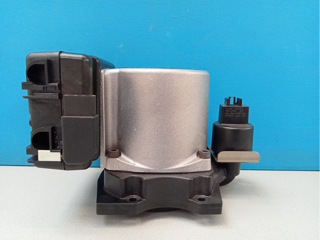 Cv pomp Nefit Topline HRC 25/30 UPER 15-60 V4 NES (Grundfos), Niet ingevuld, Gebruikt, Cv-ketel of Combi-ketel, Niet ingevuld