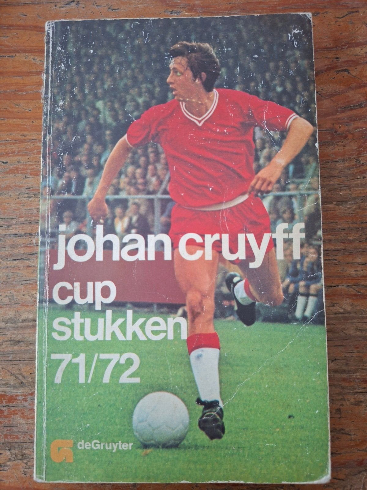 Johan Cruyff Cup Stukken 71/72 - Al mijn boeken 1+1 gratis, Ophalen of Verzenden, Gelezen, Johan Cruyff, Balsport