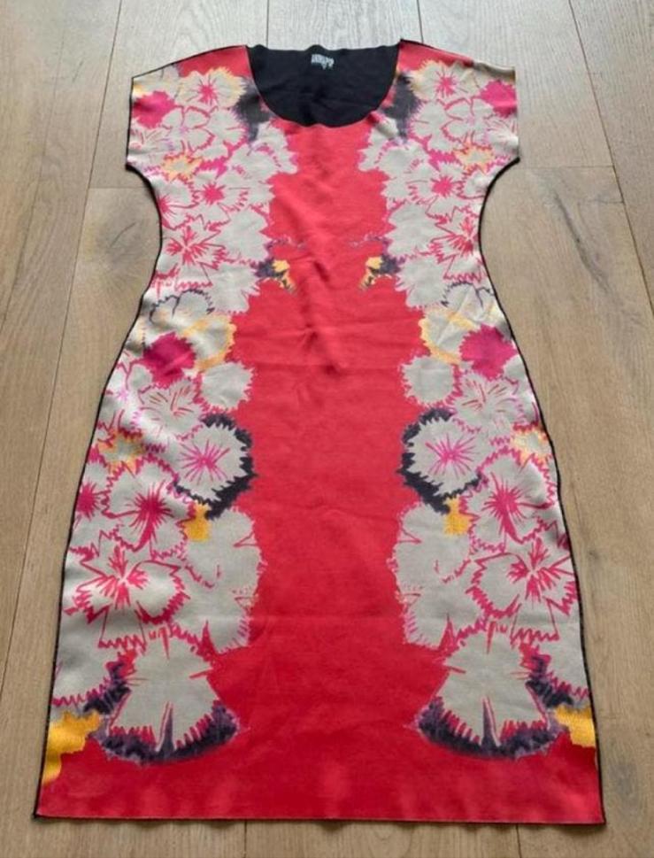 Animapop S nieuwstaat twee kanten draagbaar, Kleding | Dames, Jurken, Ophalen of Verzenden, Zo goed als nieuw, Maat 36 (S), Boven de knie