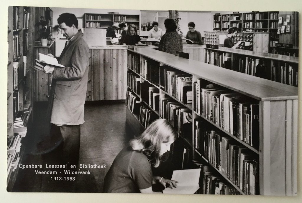 Prentbriefkaart: Veendam Wildervank Openbare leeszaal, Ophalen of Verzenden, 1960 tot 1980, Ongelopen, Overige thema's