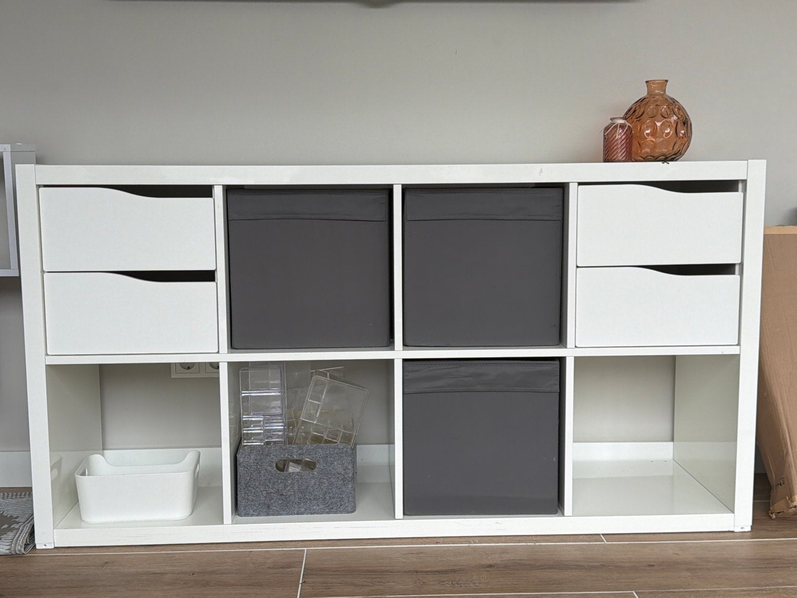 Witte Kallax kast met of zonder 2 lades, Gebruikt, 100 tot 150 cm, Ophalen of Verzenden, Met lade(s)