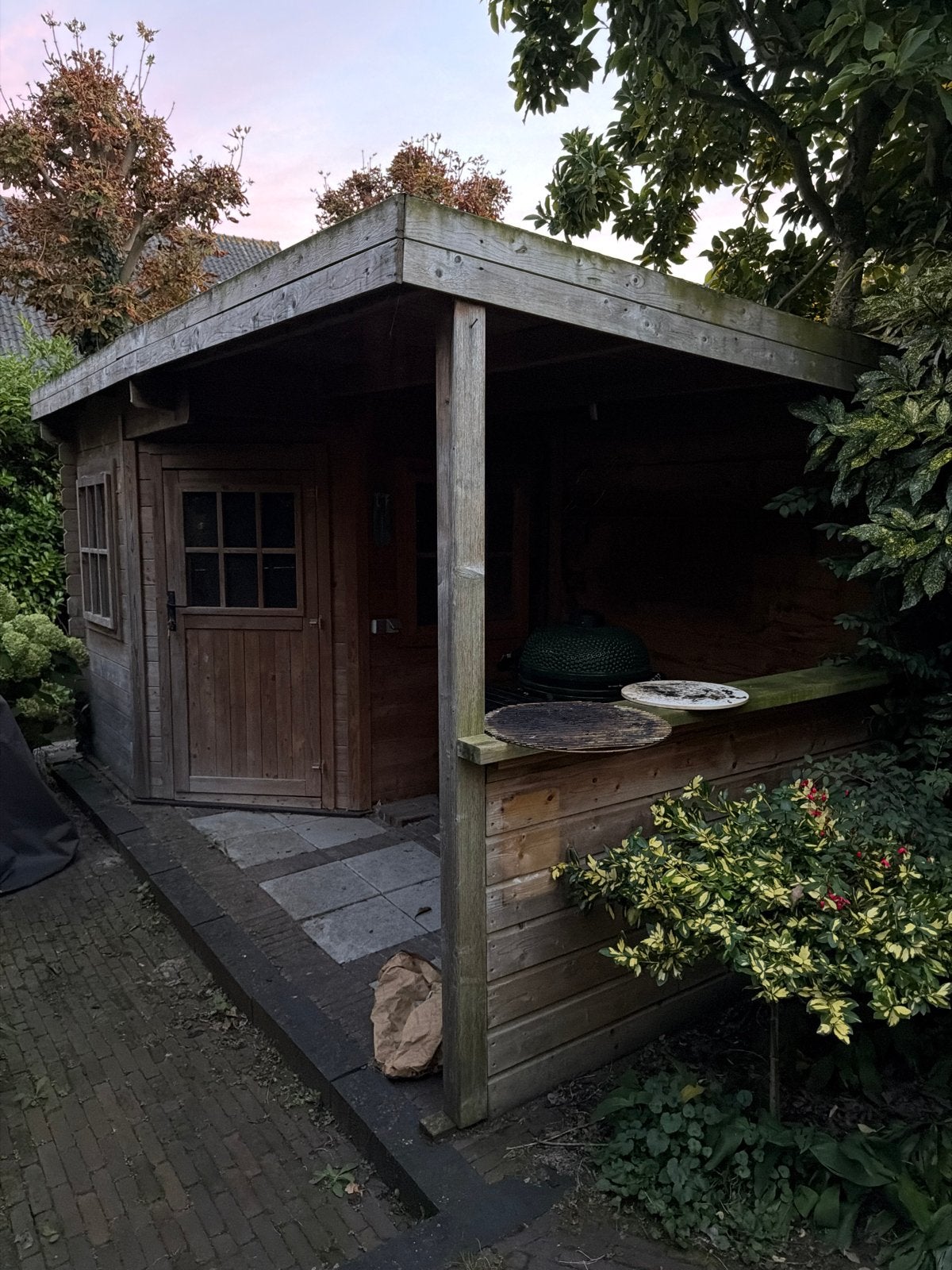 Houten Tuinhuis met Overkapping -