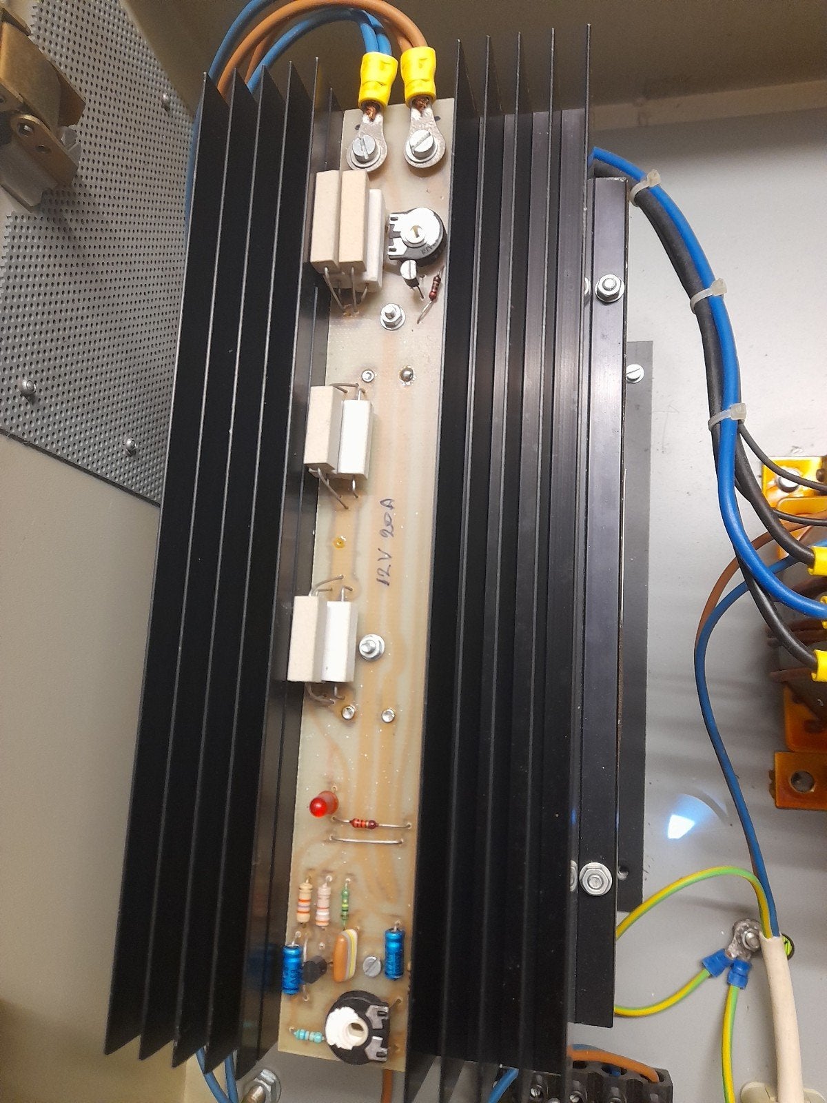 Krachtige voeding 220v naar 12v≈ 20A, Ophalen