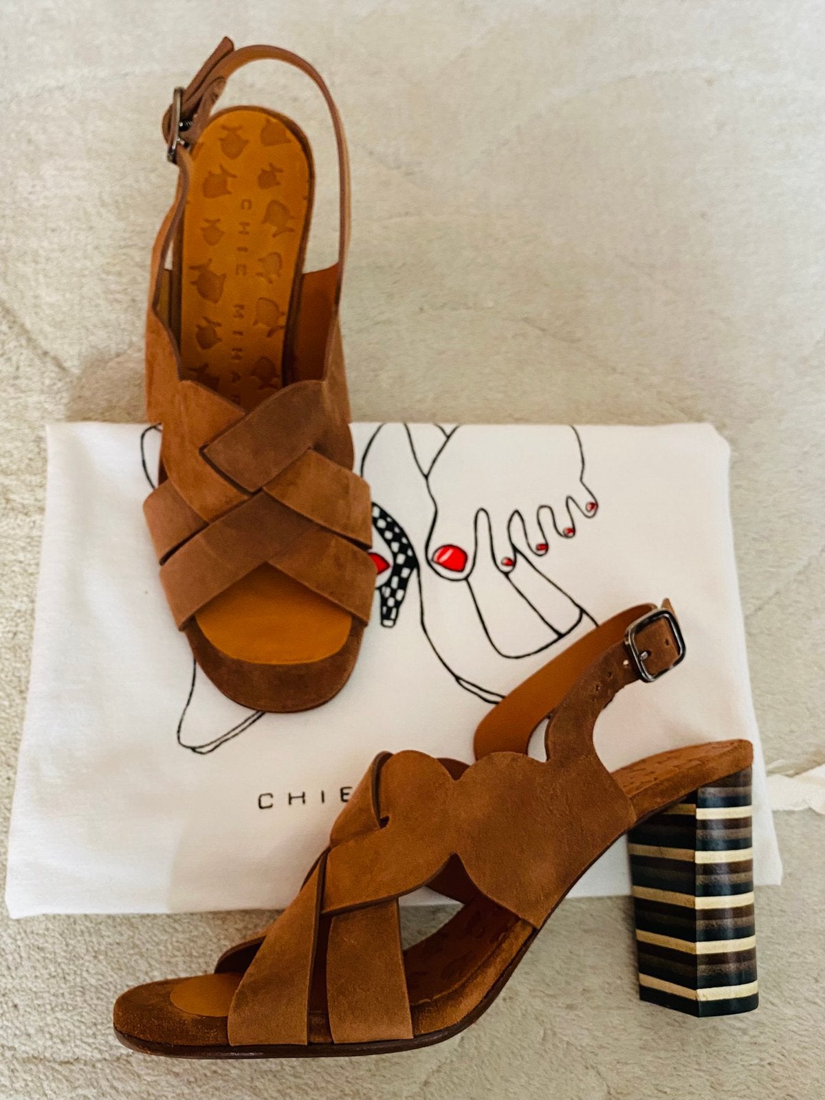 Nieuw: prachtige Chie Mihara sandalen in maat 37 🤩, Bruin, Nieuw, Ophalen of Verzenden, Schoenen met hoge hakken