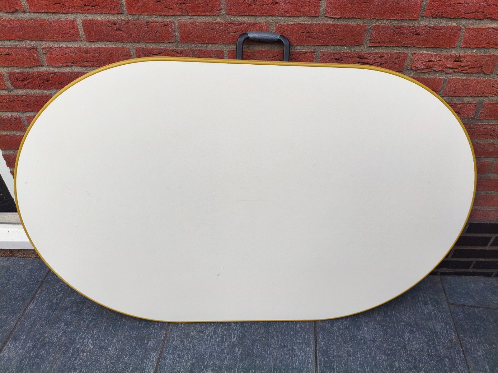 Ovale campingtafel - opvouwbaar en draagbaar 120*85, Ophalen, Gebruikt
