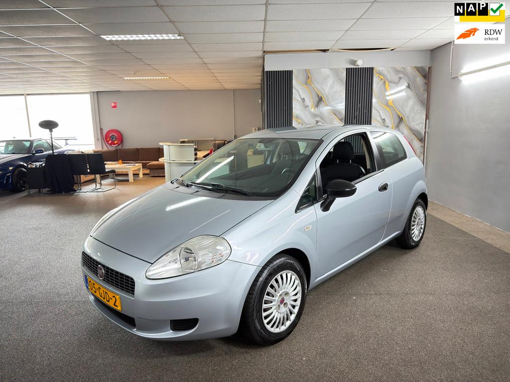 Fiat Grande Punto 1.2 Active Apk Nieuw,Airco,Parrot systeem,, Stof, 4 cilinders, Grande Punto, Origineel Nederlands
