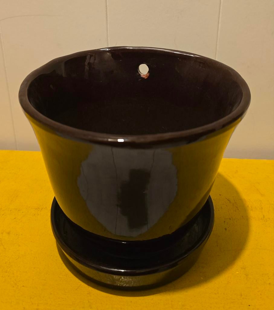 Donkerbruine (hang) bloempot, Rond, Ophalen of Verzenden, Zo goed als nieuw, Aardewerk