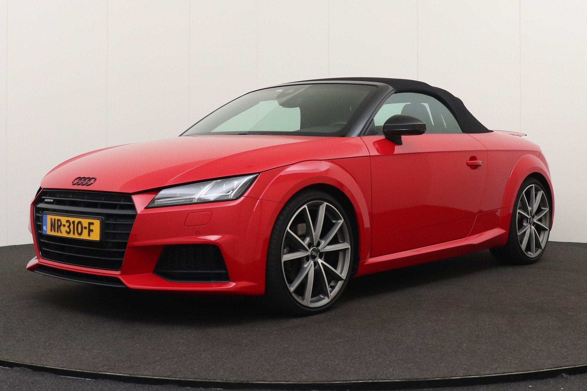 Audi TT Roadster 2.0 TFSI Aut. Quattro 230 PK S-Line Nekverw, Auto's, Audi, Dealer onderhouden, TT, Gebruikt, 4 cilinders
