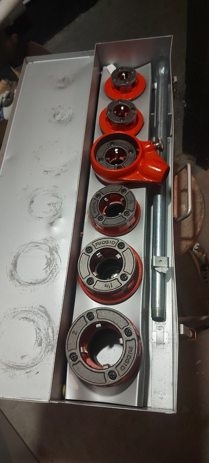 Nieuw RIDGID 12R Draadsnijset 1/2" - 2" met ratel en koffer, Ophalen of Verzenden, Gebruikt