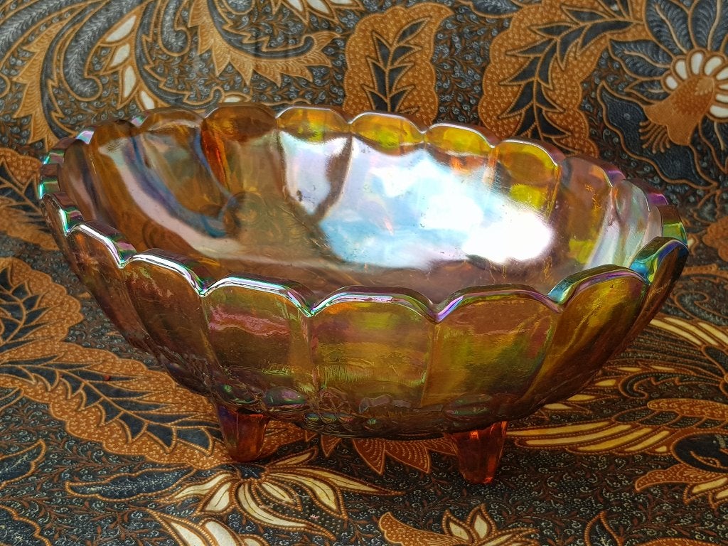 Mooie oude schaal uit Engeland van Carnival glas 31 cm., Antiek en Kunst, Antiek | Glas en Kristal, Ophalen of Verzenden