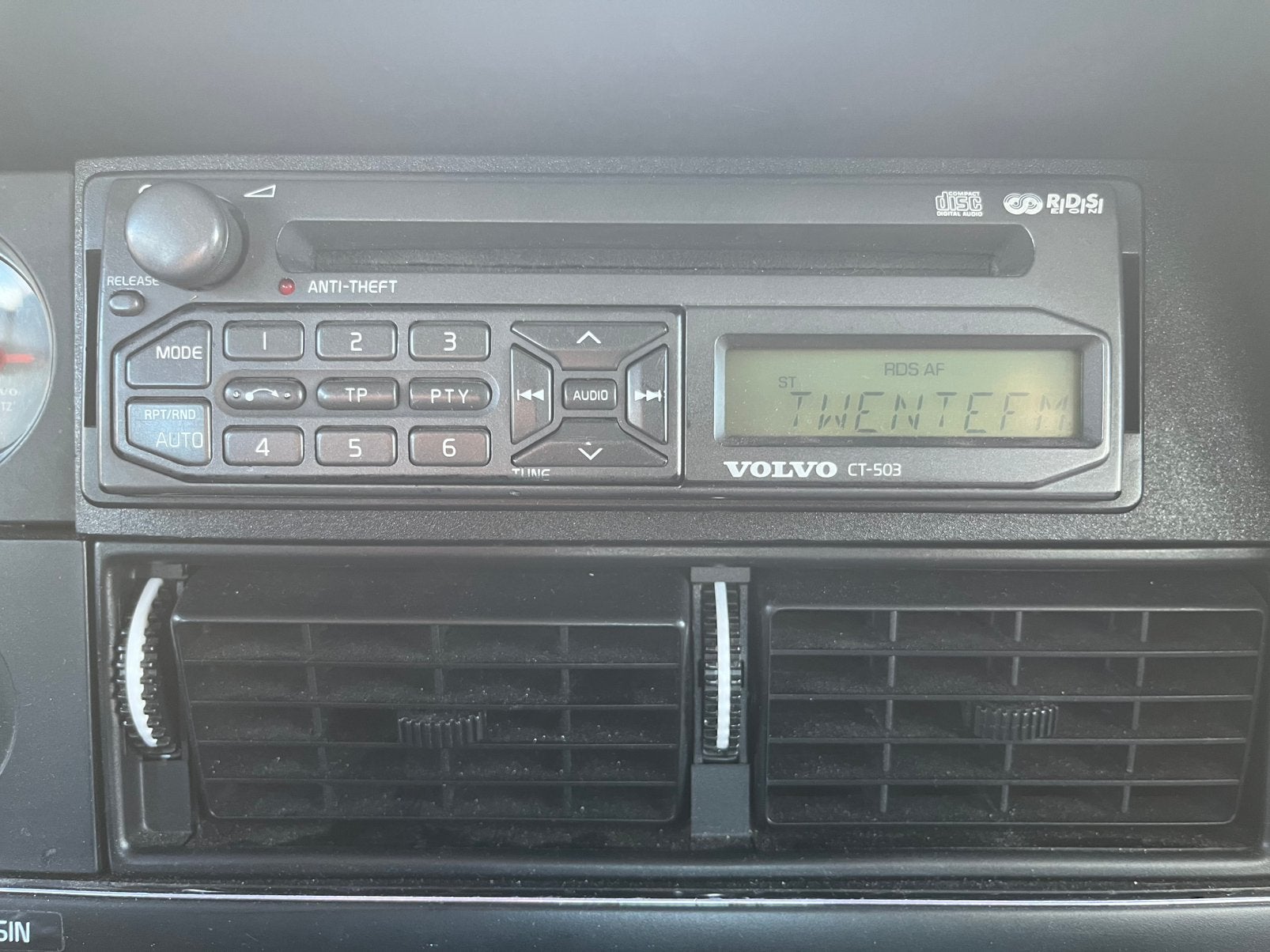 Volvo ct 503 radio cd speler, Ophalen of Verzenden, Gebruikt