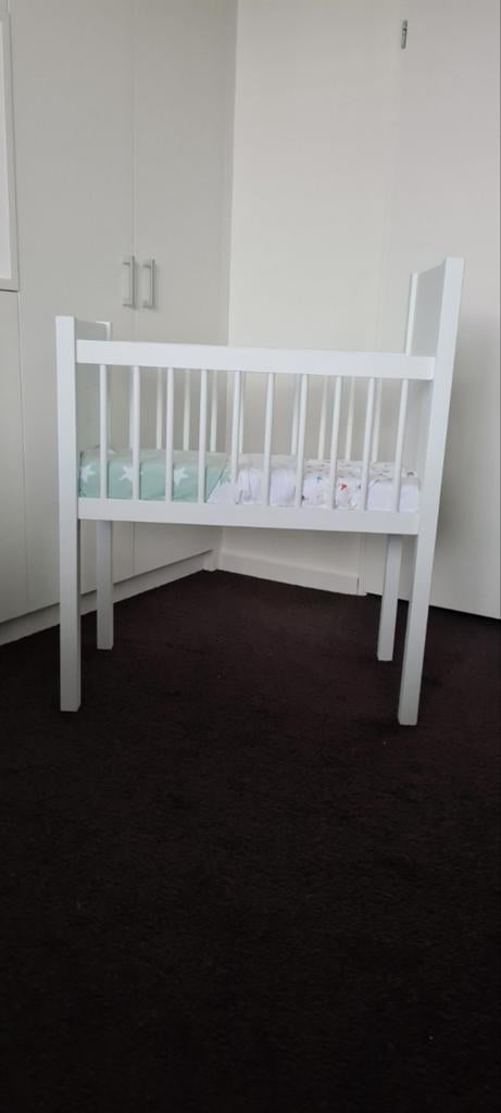Kidsmill baby ledikantje Noa wit mat incl. matras, Ophalen, Zo goed als nieuw, Ledikant