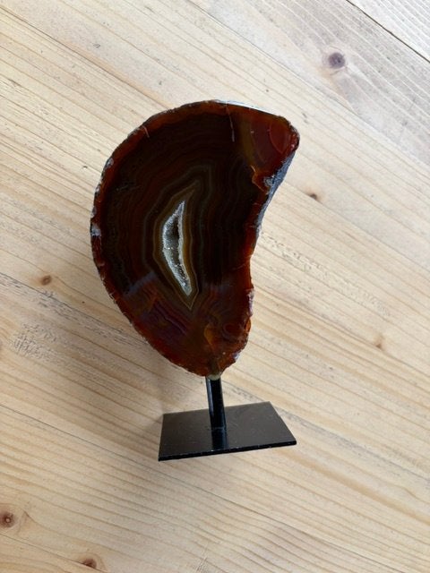 Agaat op standaard hoogte 13,5cm., Verzamelen, Verzenden, Mineraal