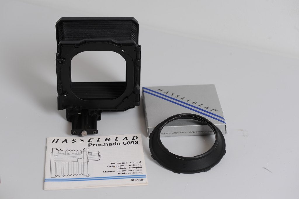 hasselblad Proshade  6093 +  adaptor 60H of 70H ., Ophalen of Verzenden, Zo goed als nieuw, Spiegelreflex, Overige Merken