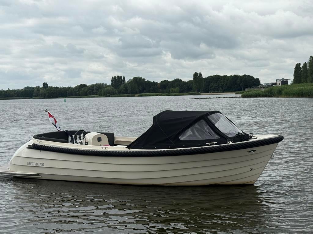 Lifestyle 700 Tender  25pk vitus diesel boegschroef bj 2015, Tender, Boegschroef, Ophalen of Verzenden, Zo goed als nieuw