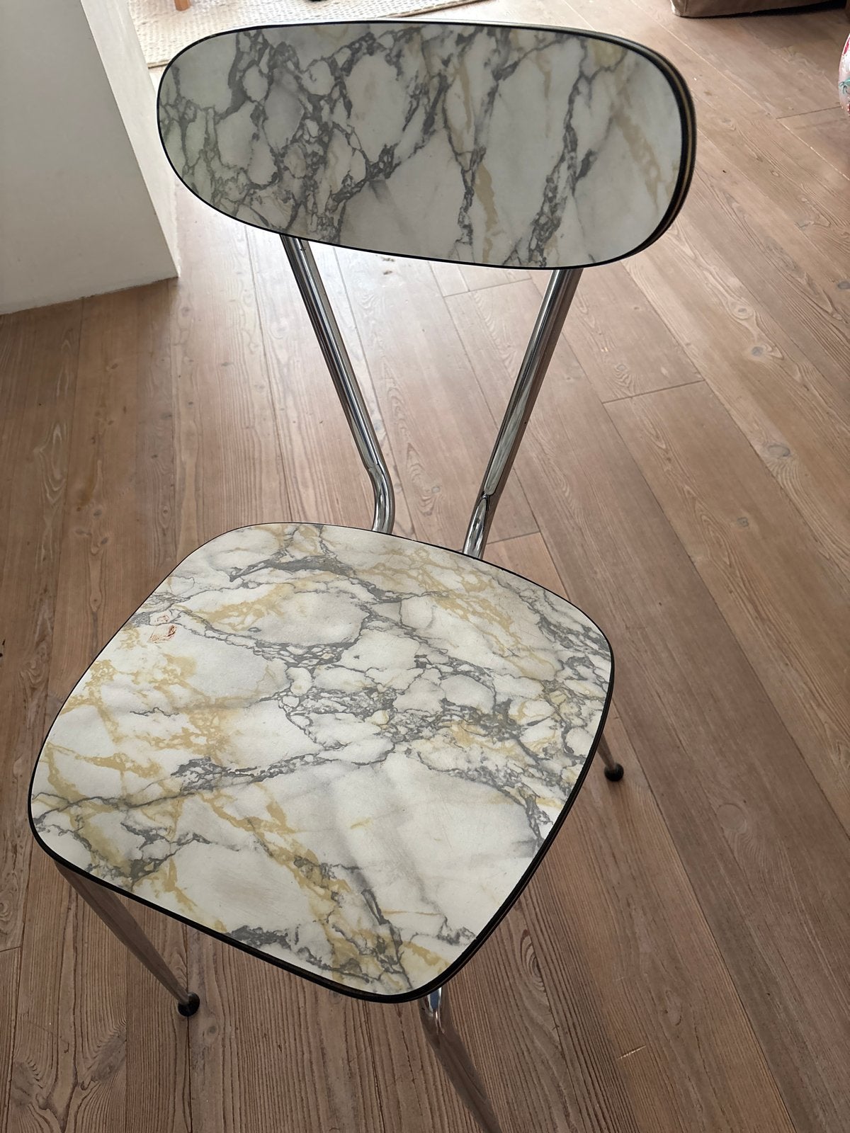 Vintage formica stoel met marmerlook zitting en rugleuning, Ophalen, Gebruikt, Overige kleuren, Metaal