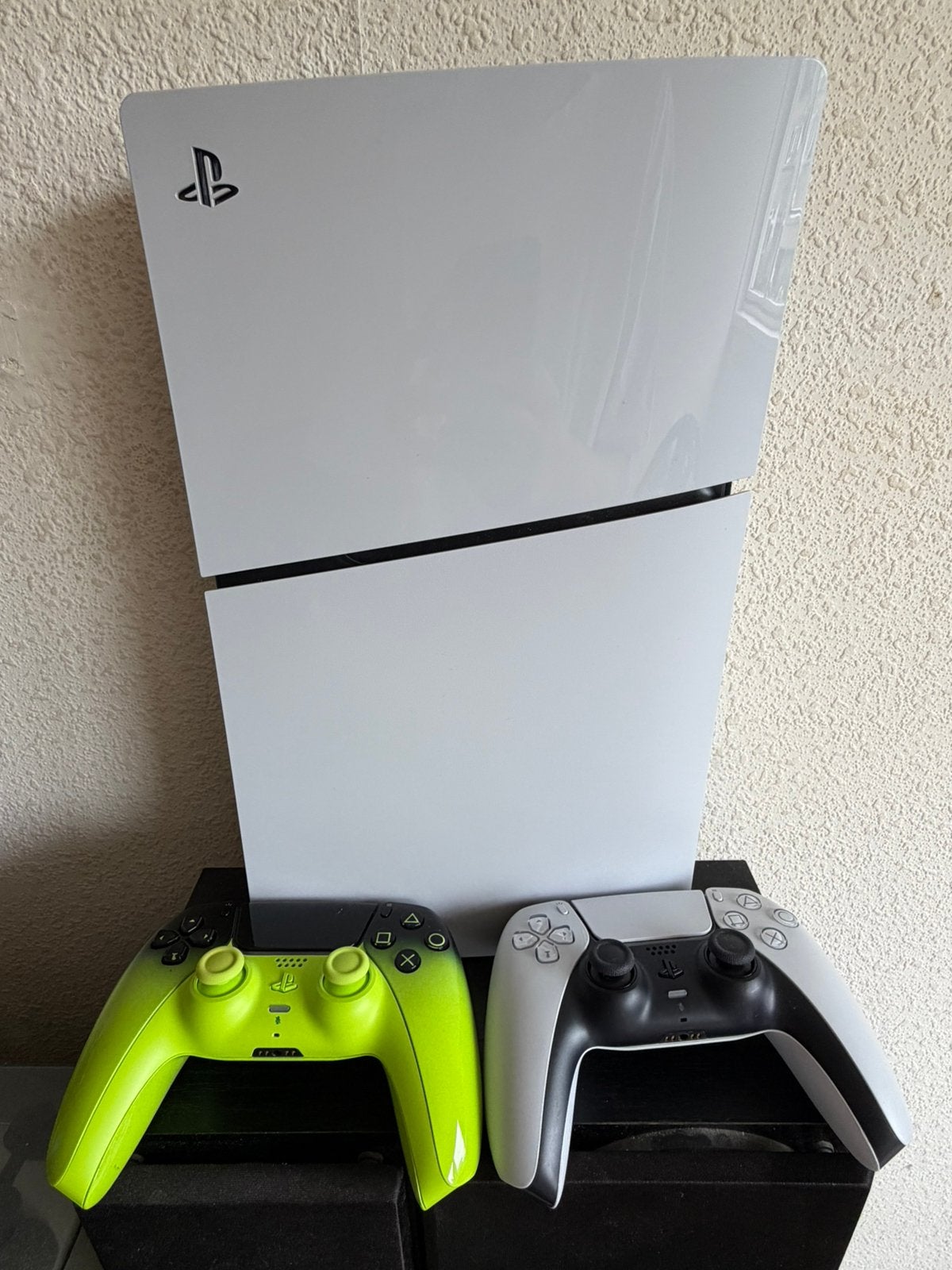 PlayStation 5 Slim Disc Edition – compleet pakket + 5 games, Spelcomputers en Games, Ophalen, Zo goed als nieuw