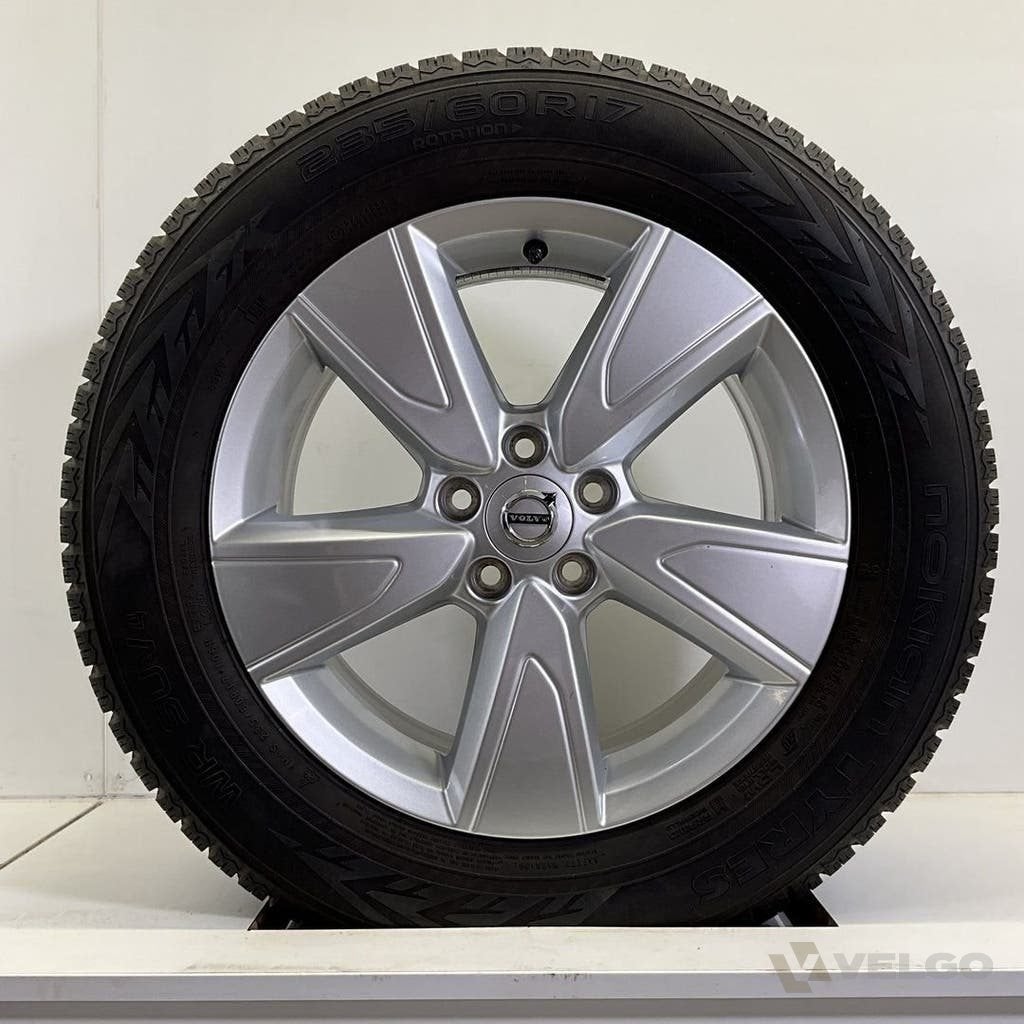VOLVO XC40 VELGEN SET WINTERBANDEN 17 INCH *, Gebruikt, Banden en Velgen, Info@velgo.nl, Velgo