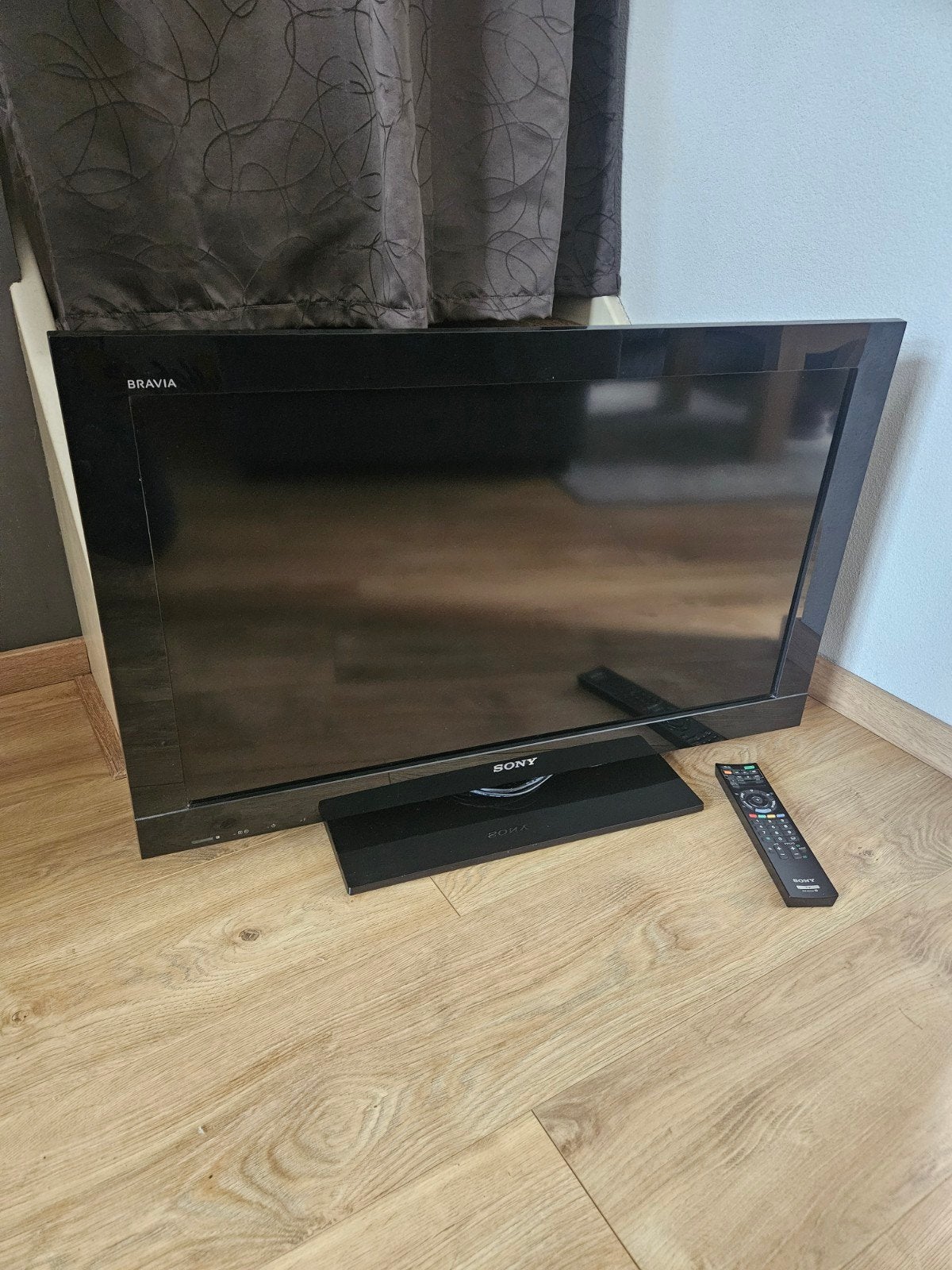 Sony Bravia KDL-32BX300 LCD TV - 32 inch, Ophalen, Gebruikt, 50 Hz, 80 tot 100 cm