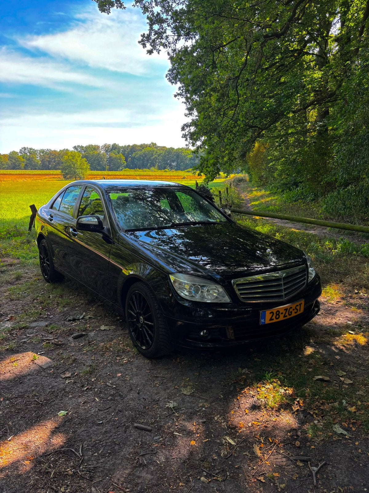 Mercedes c180 Kompressor, Auto's, Achterwielaandrijving, Zwart, Zwart, Leder