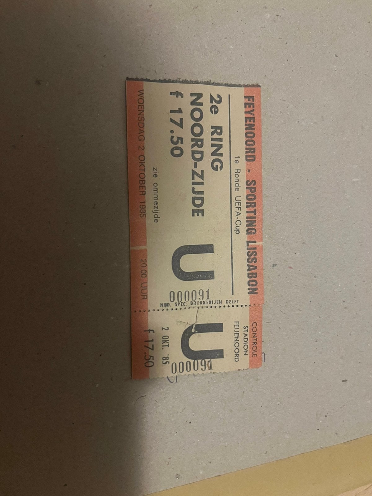 TICKET FEYENOORD-SPORTING LISSABON UEFA CUP 85-86, Verzamelen, Ophalen of Verzenden, Zo goed als nieuw, Feyenoord, Overige typen