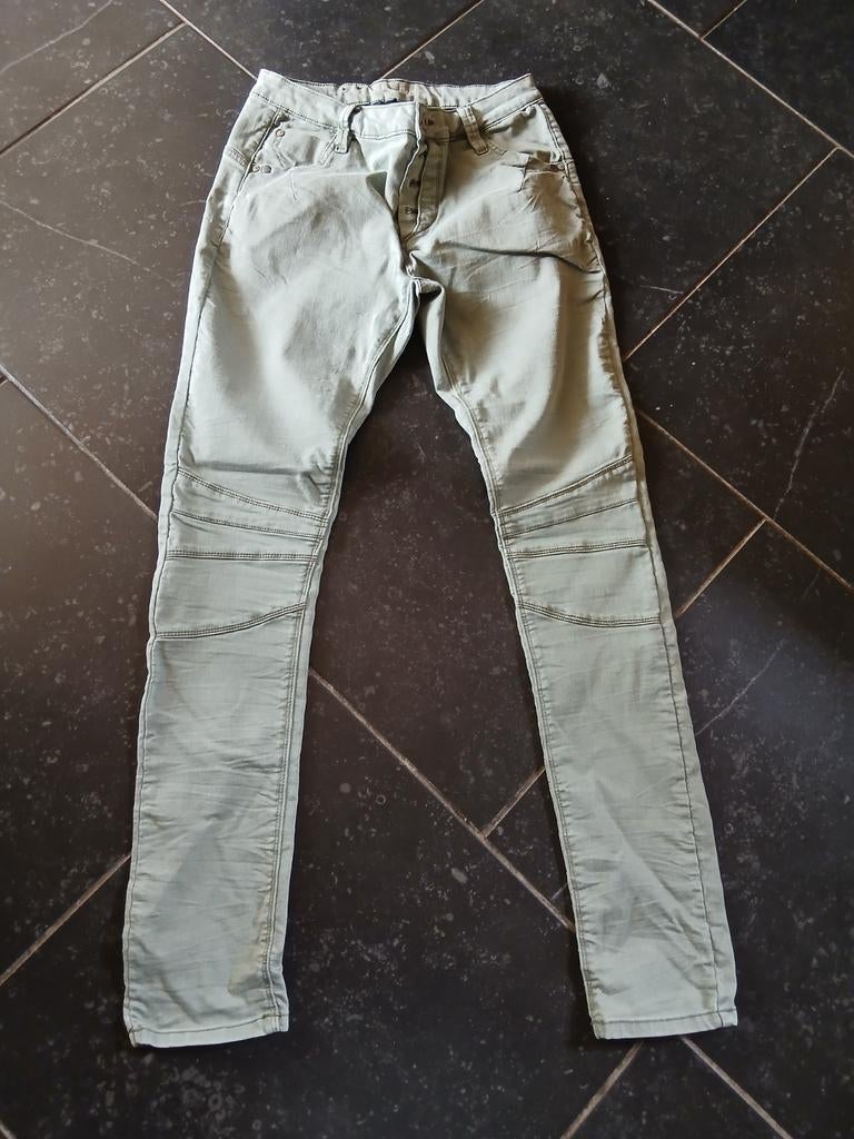 Lichtgroene broek maat 28 van So Soire., Ophalen of Verzenden, Zo goed als nieuw, Maat 36 (S), Lang
