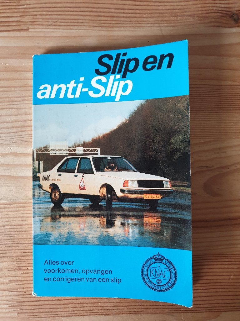Boekje - Slip en Anti-Slip - KNAC Uitgave, Boeken, Ophalen of Verzenden, Gelezen, Algemeen