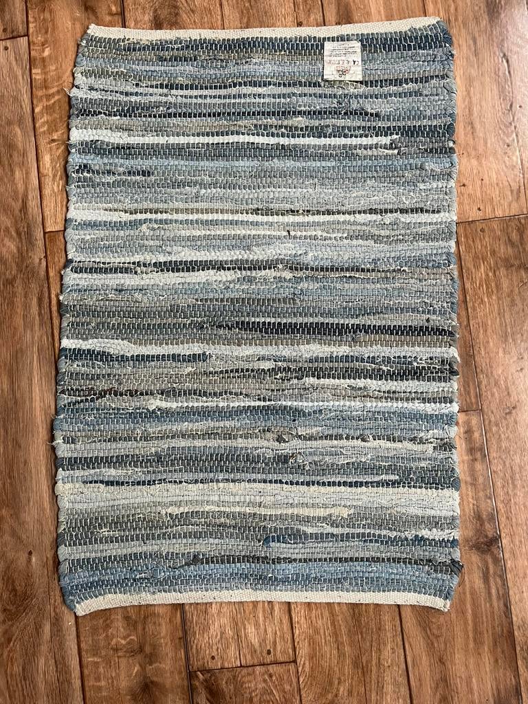 Vloerkleed ca 93x64, denim/jeans blauw/grijs, cair & fair, Ophalen, 50 tot 100 cm, Rechthoekig, Gebruikt