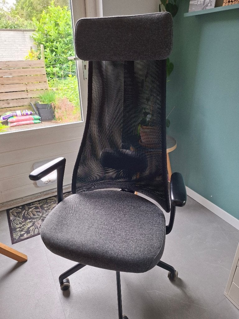 IKEA Jarvfjallet, Huis en Inrichting, Bureaustoelen, Ophalen, Gebruikt, Zwart, Bureaustoel