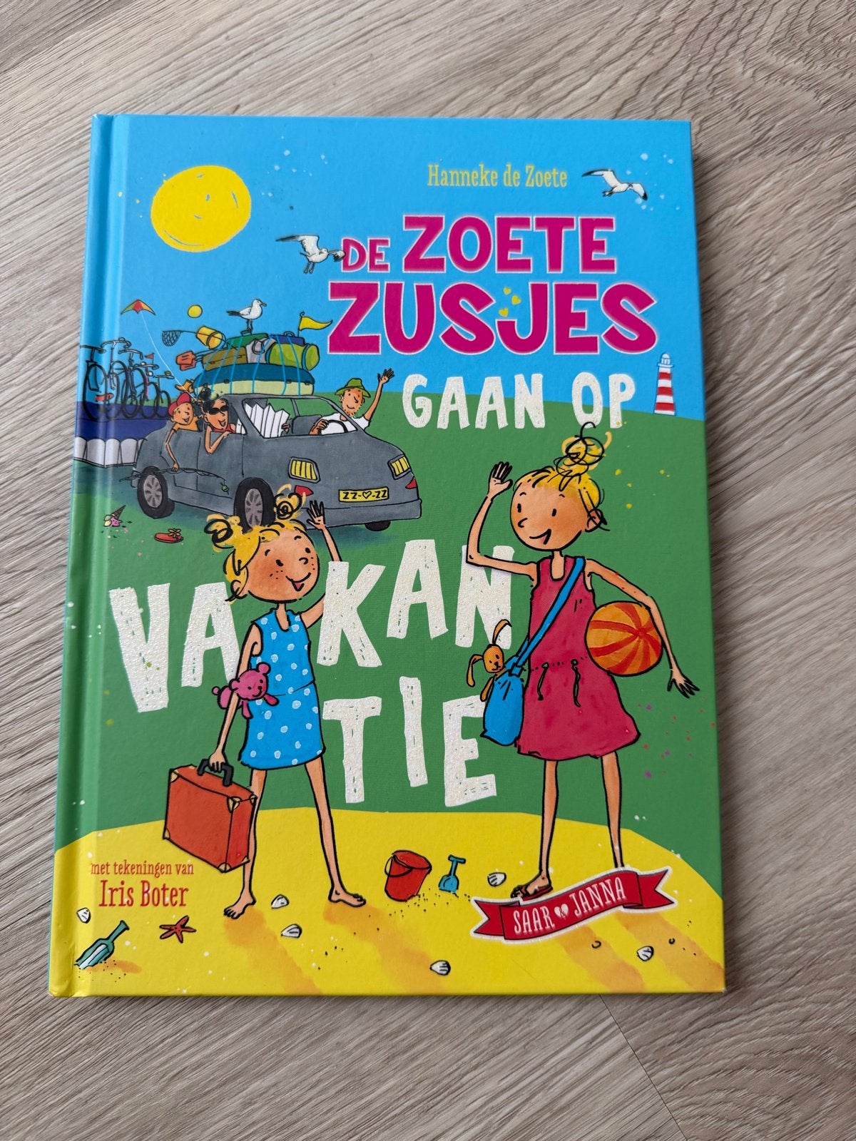 De Zoete Zusjes gaan op vakantie - Hanneke de Zoete, Ophalen of Verzenden, Zo goed als nieuw, Fictie algemeen