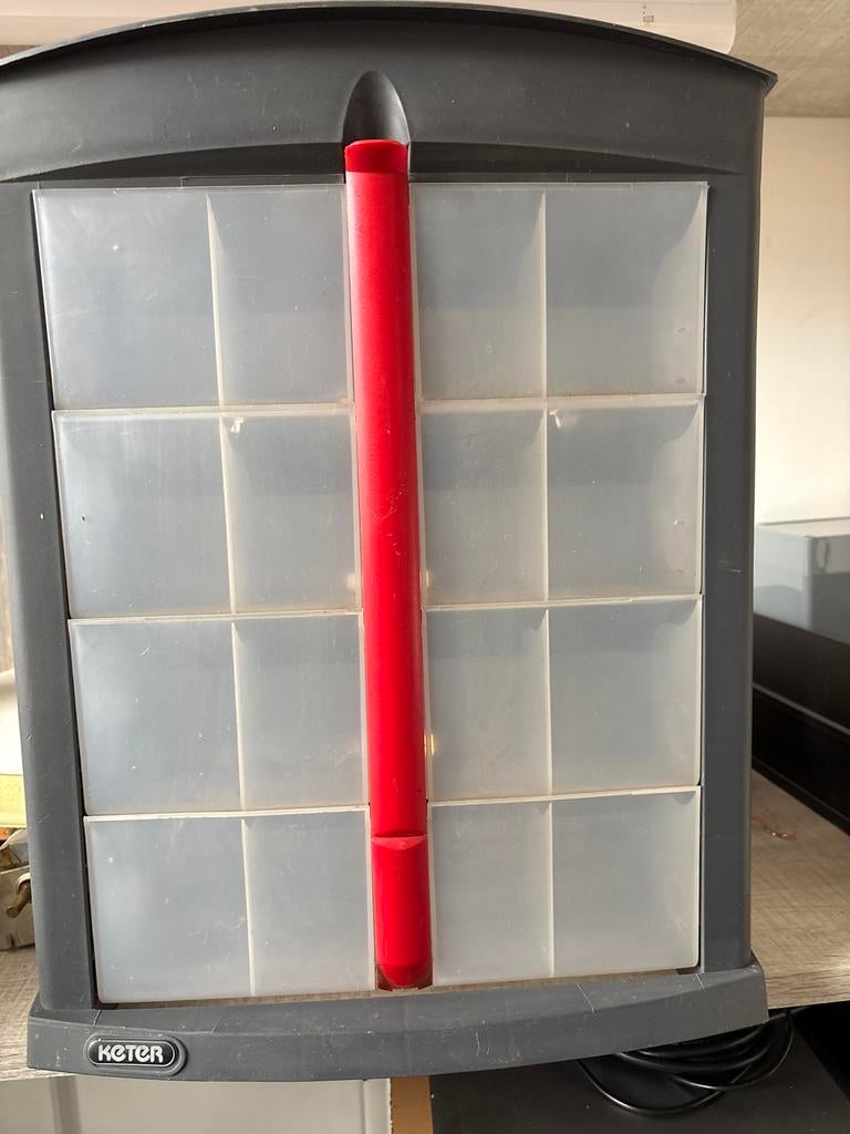 Keter Opbergkastje met 16 uitschuifbare bakjes, Ophalen of Verzenden, Nieuw