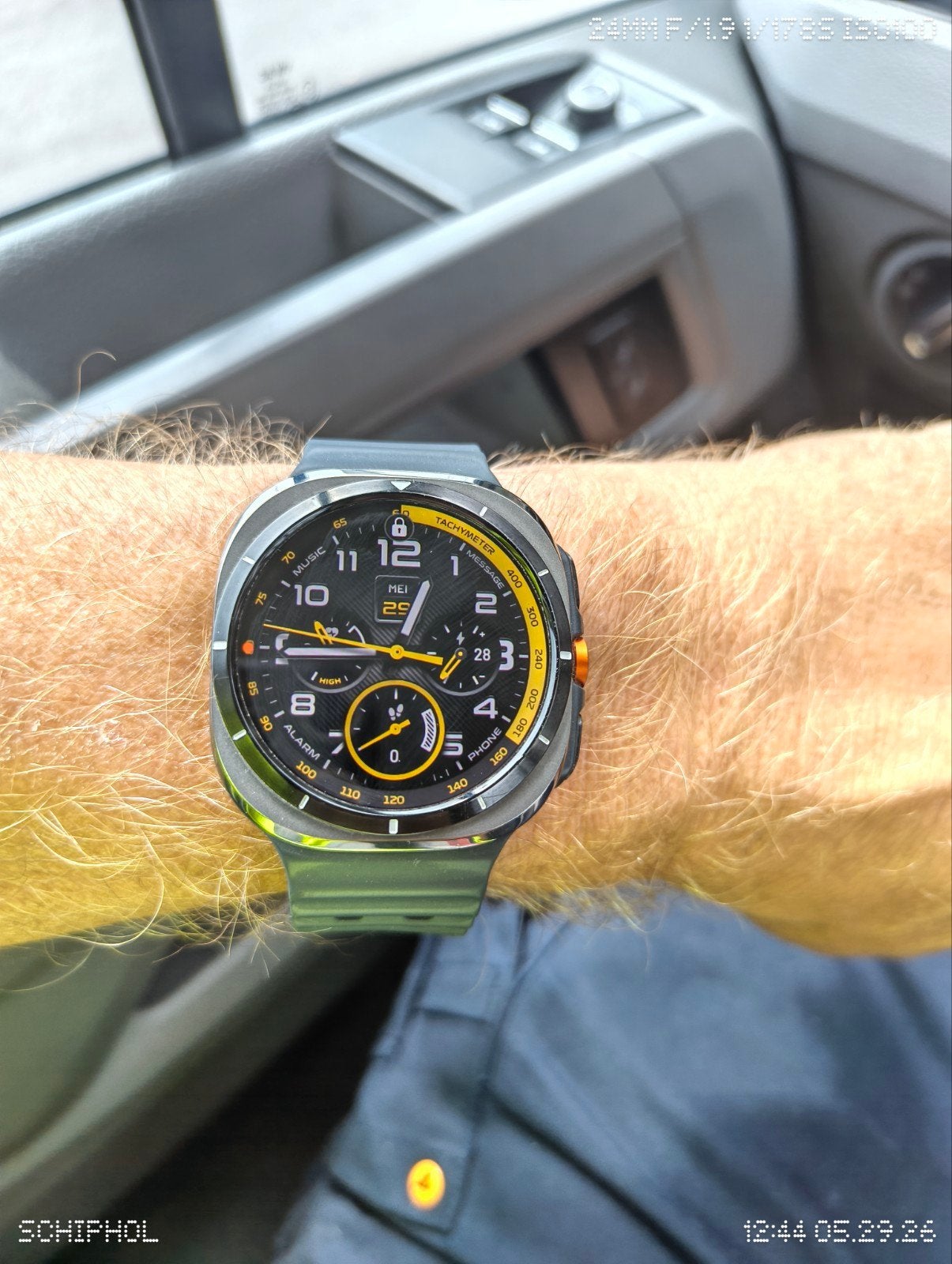SAMSUNG Galaxy Watch Ultra Smartwatch
32 GB, Sieraden, Tassen en Uiterlijk, Smartwatches, Ophalen of Verzenden, Zo goed als nieuw