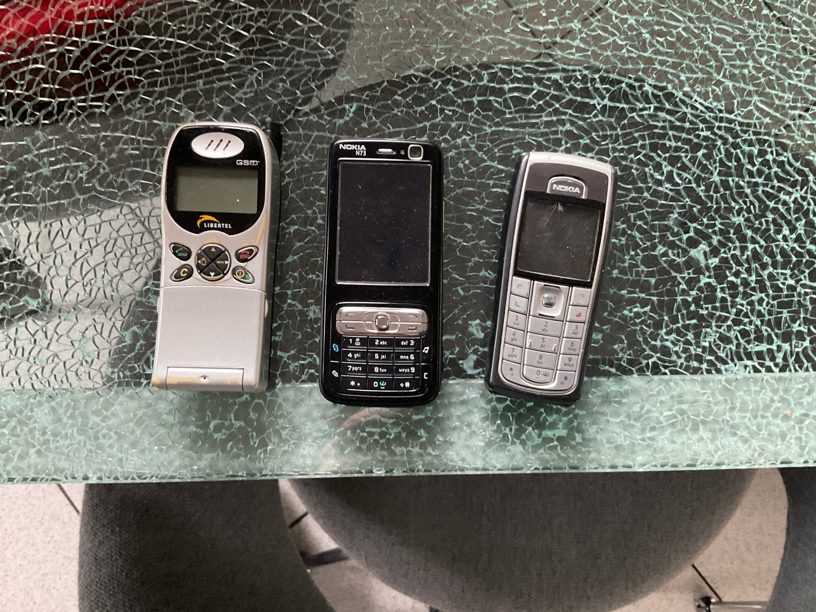 Vintage telefoons: Nokia en Libertel klassiekers, Gebruikt, Geen camera, Zwart, Fysiek toetsenbord