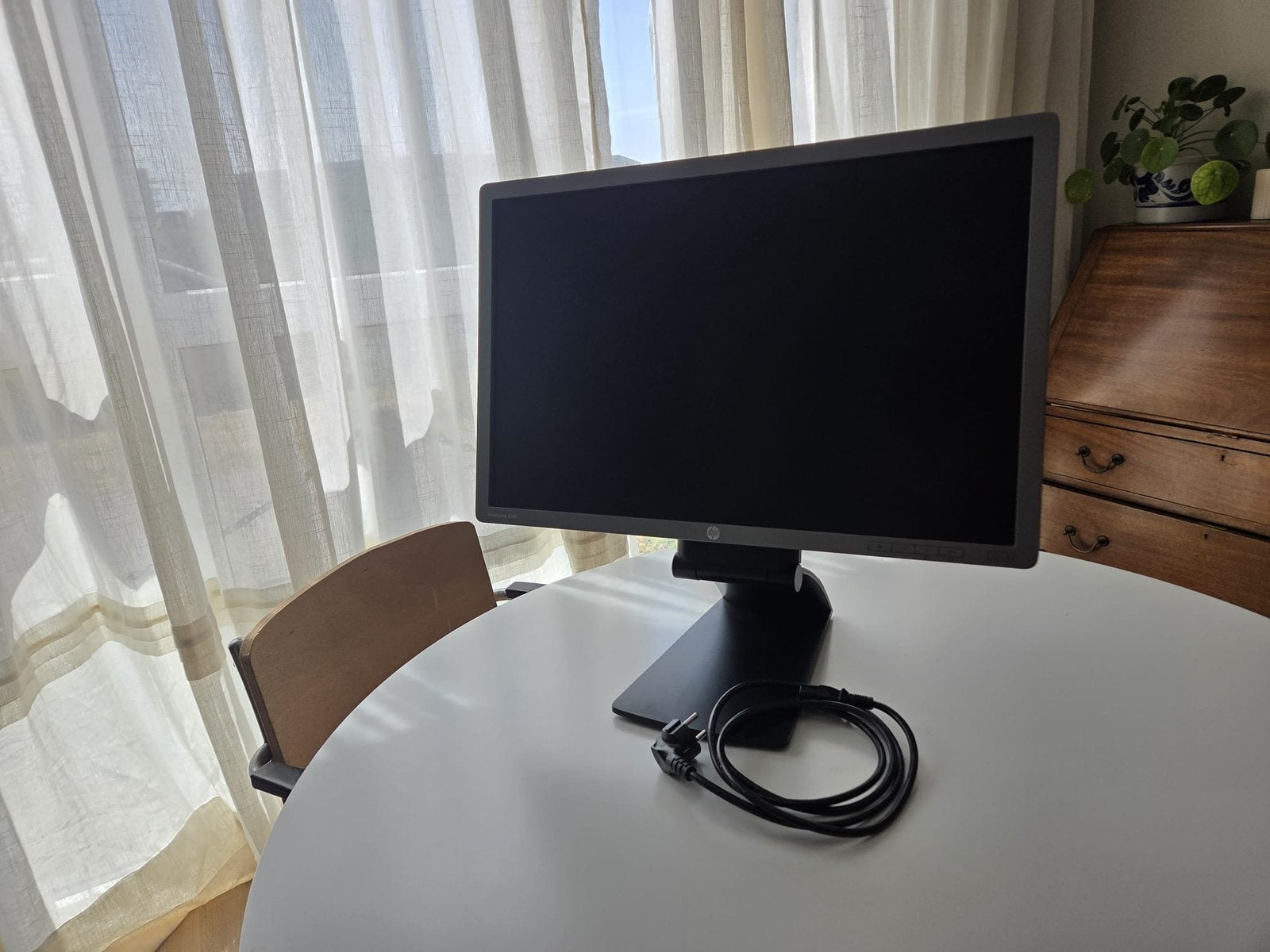 HP Monitor - EliteDisplay E24ii, Computers en Software, Monitoren, Ophalen, IPS, Full HD, In hoogte verstelbaar