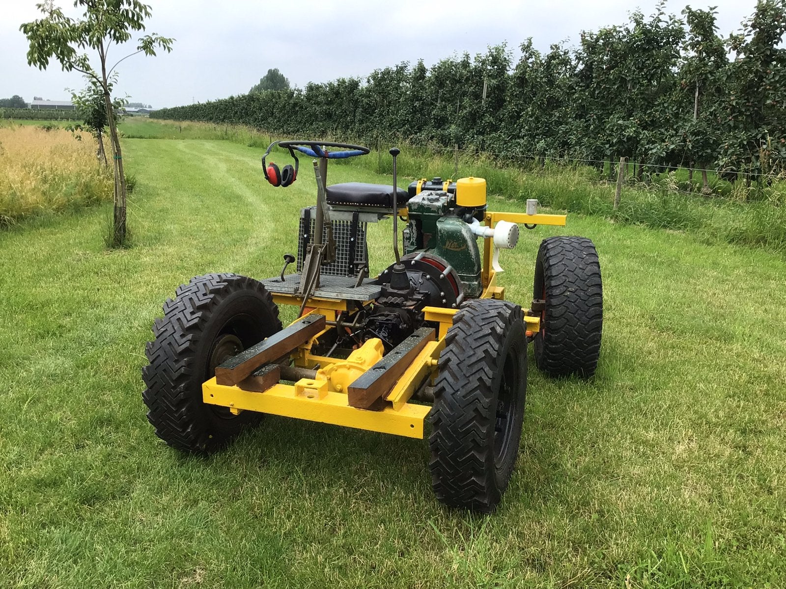Dumper, trekker, tractor, buggy, cross, ruwterrein., Ophalen, Zo goed als nieuw, Dieselmotor, 1400 tot 1800 rpm