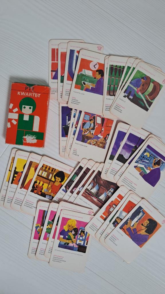 Vintage PTT kwartet - compleet & nette staat, Verzamelen, Ophalen of Verzenden, Zo goed als nieuw, Kwartet(ten)