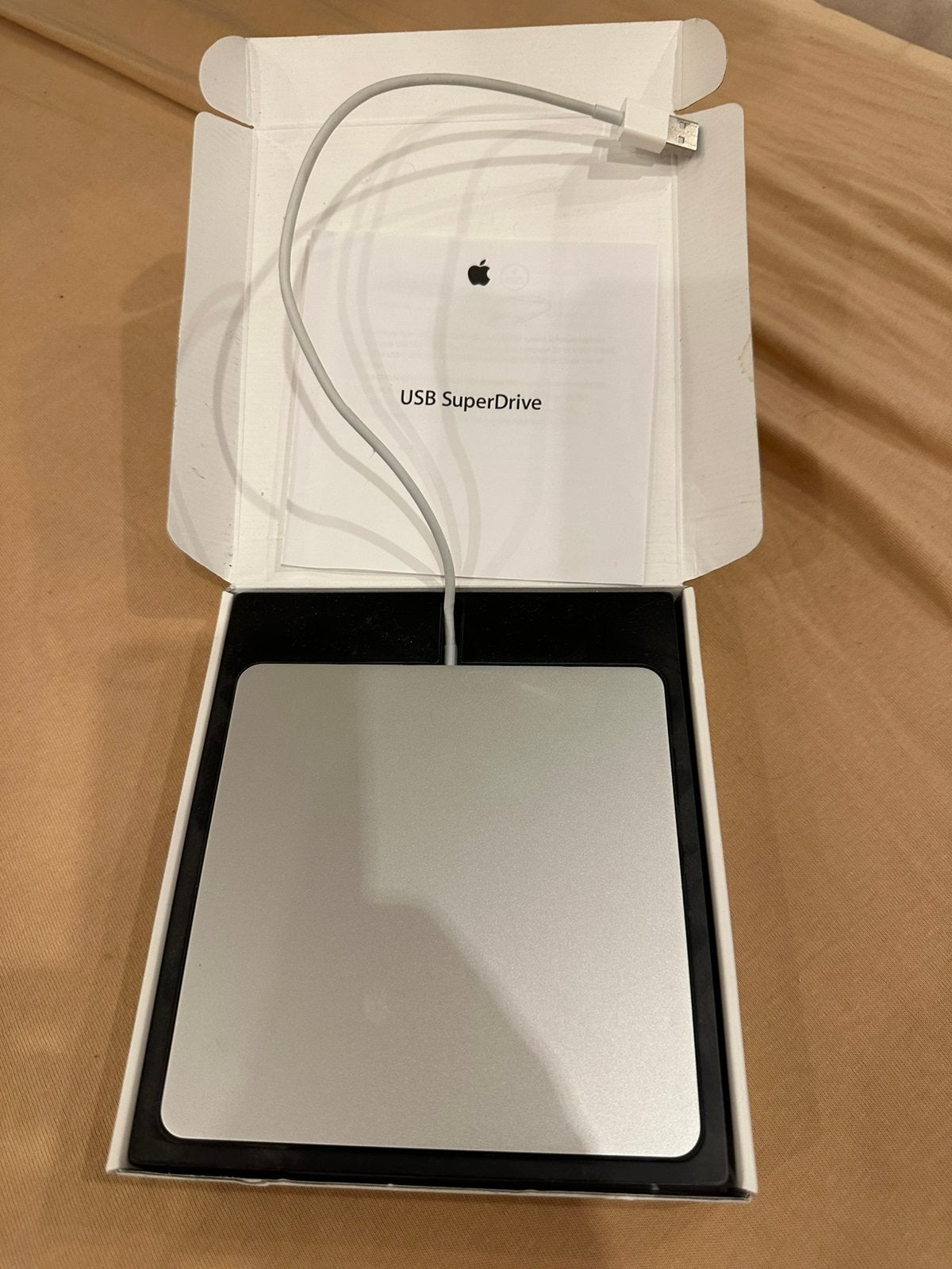 Apple USB Superdrive, Computers en Software, Ophalen of Verzenden, Zo goed als nieuw