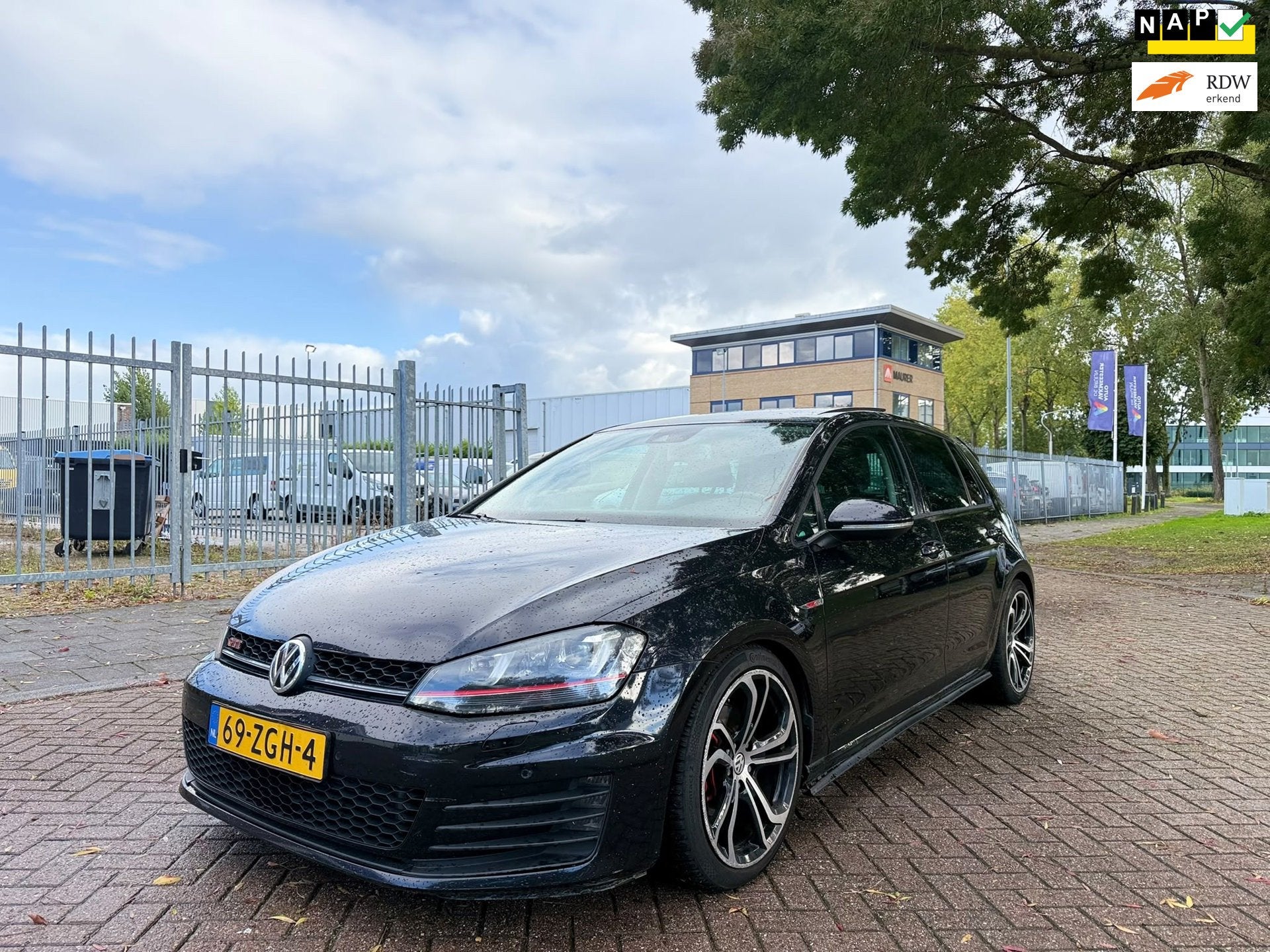 Volkswagen Golf 2.0 TDI 150 PK | GTI | PANO, Voorwielaandrijving, Euro 5, Gebruikt, 4 cilinders