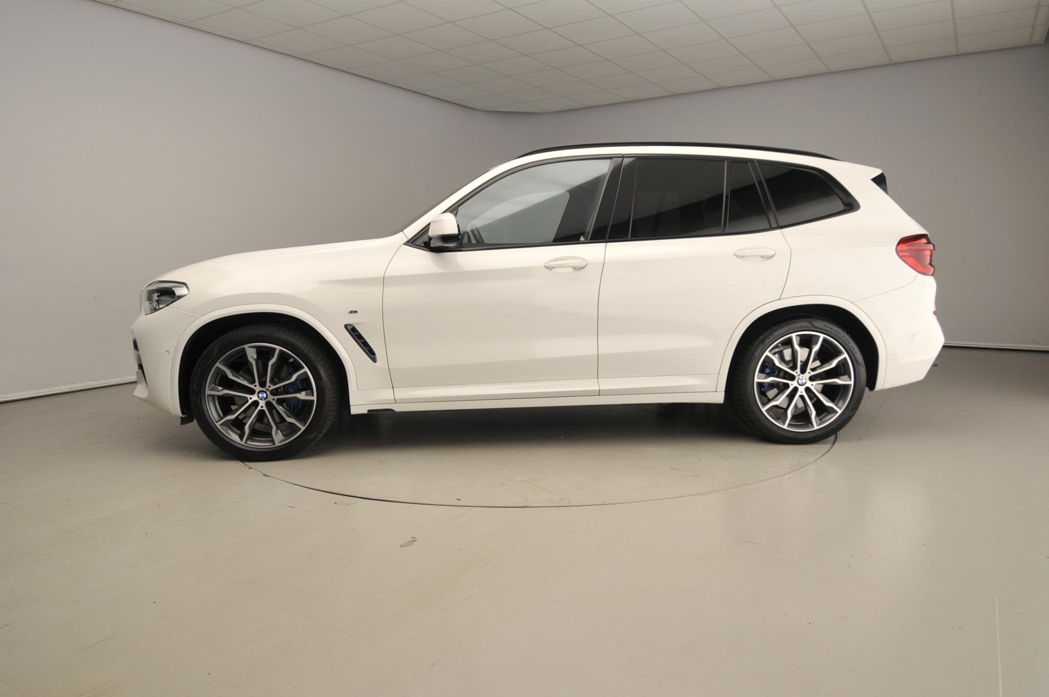 BMW X3 xDrive30i M-Sportpakket | LED | HUD | Panoramadak | C, Auto's, Automaat, Stof, Gebruikt, 4 cilinders