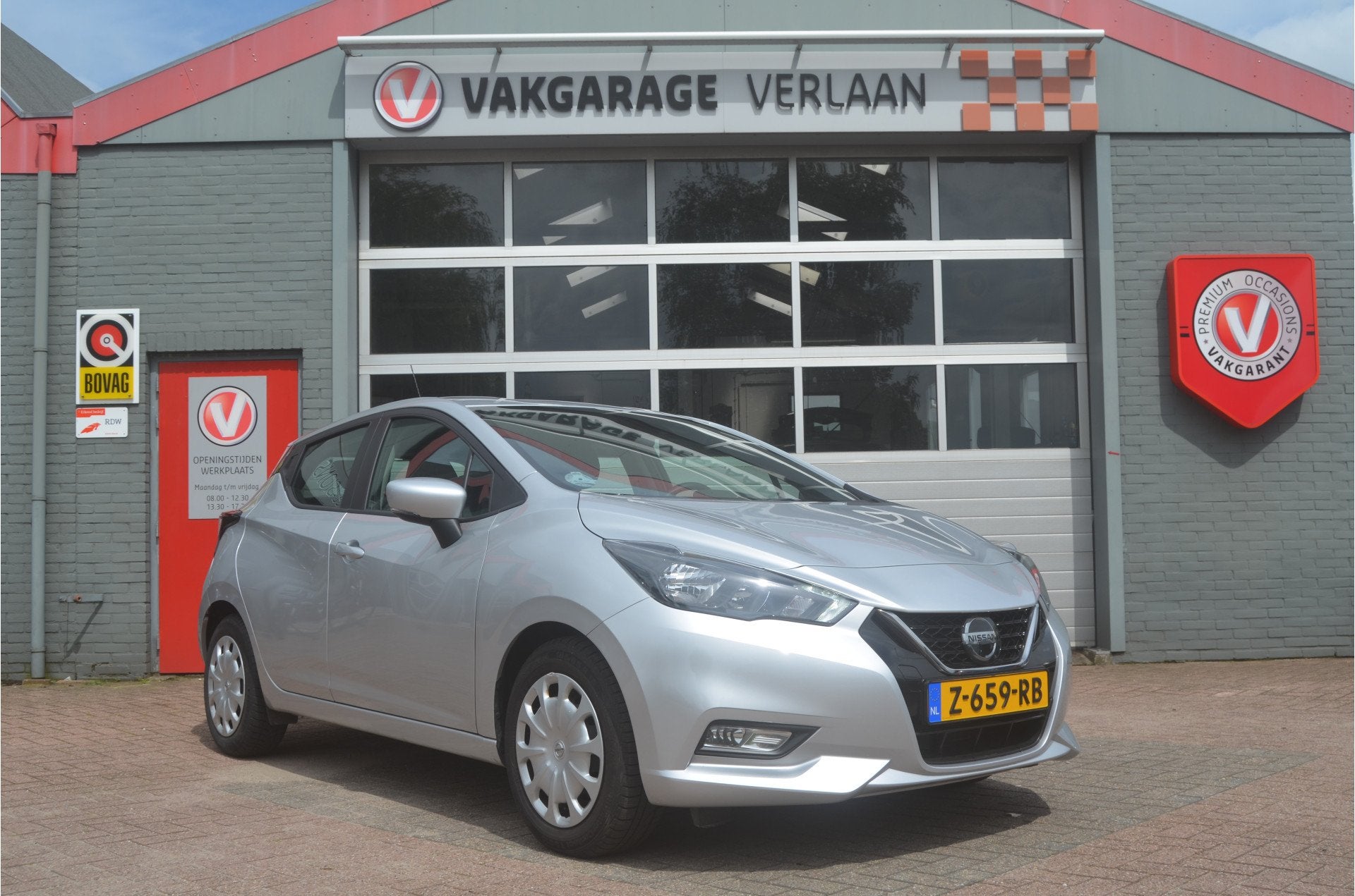 Nissan Micra 1.0 IG-T N-AUTOMAAT NAV. 12 mnd. gar., 12 maanden, Gebruikt, Euro 6, 49 €/maand