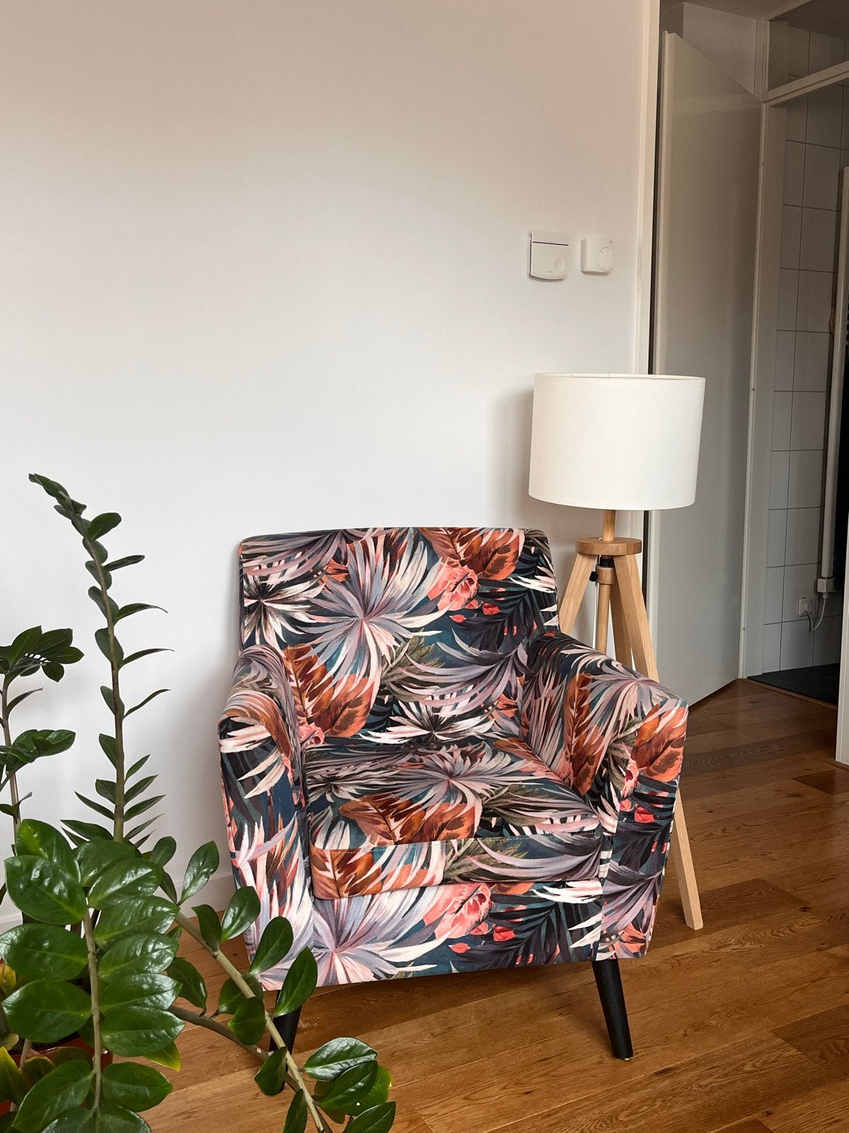 Fauteuil met tropische print, Huis en Inrichting, Stoelen, Ophalen, Gebruikt, Overige kleuren, Eén