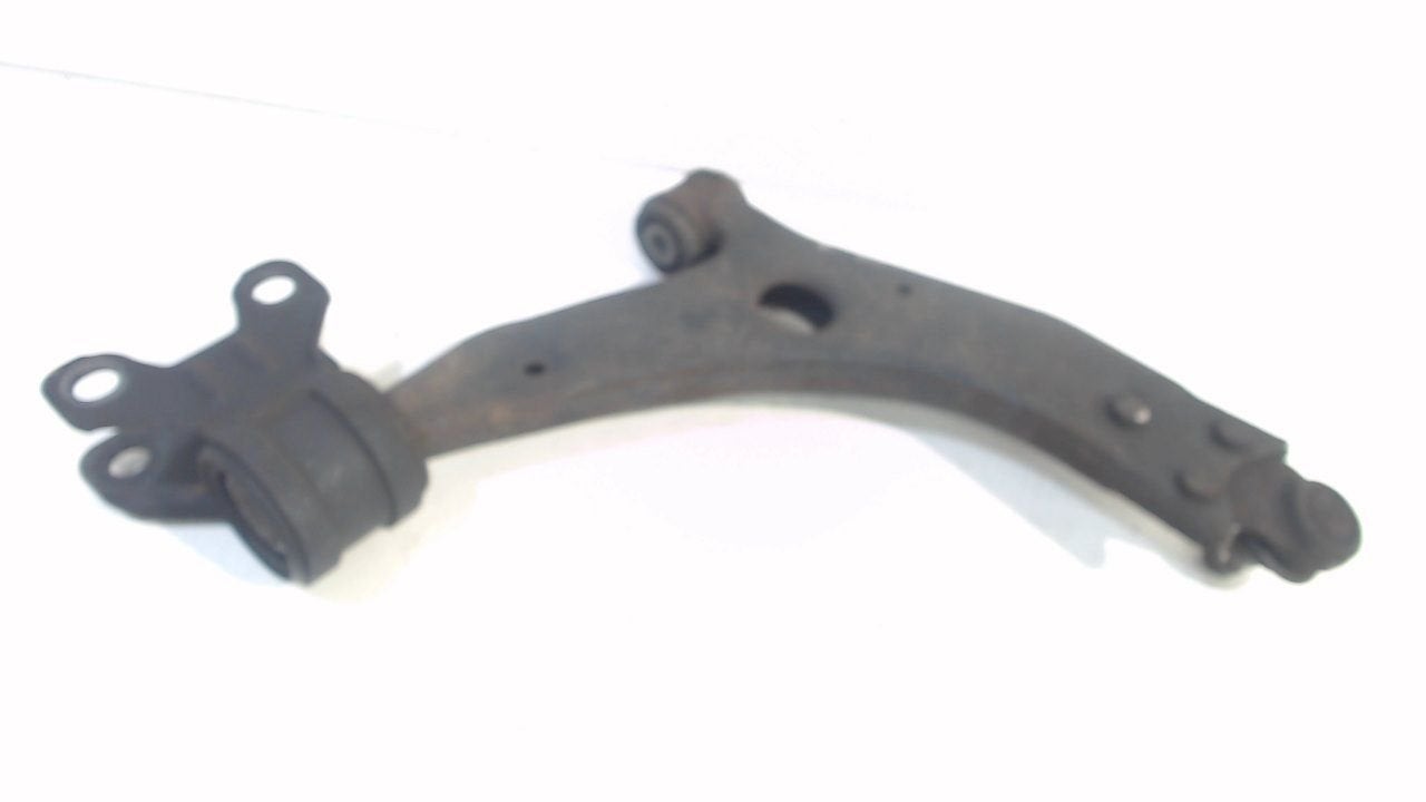 Draagarm links voor Ford Focus, Onderdelen@venauto.nl, Van der Ven Autorecycling B.V., Gebruikt, Ettenseweg 76, 4706 PB Roosendaal, The Netherlands